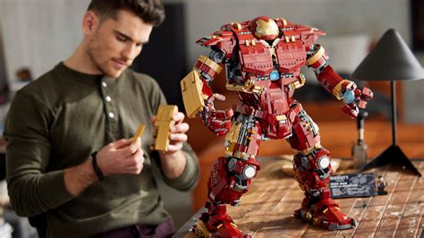 Suit up with this incredible Lego Marvel Hulkbuster set | Space