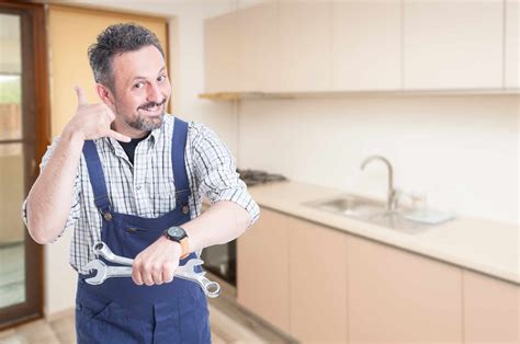 5 Signs That You Need To Call A Plumber Immediately