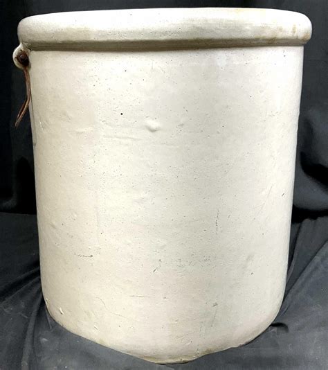 Lot Vintage Red Wing 12 Gallon Stoneware Crock