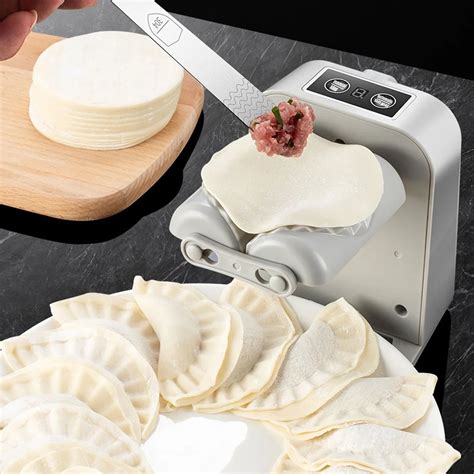 2023 New Hot SaleFully Automatic Household Dumpling Machine Photographw