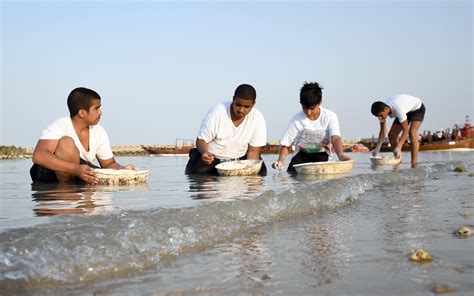 Kuna Kuwaiti Youngsters To Set Sail For 30th Pearl Diving Journey