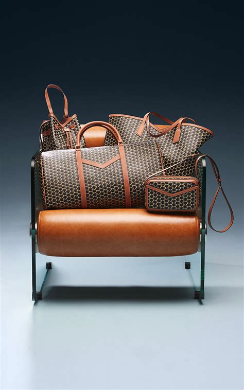 how to pronounce moynat