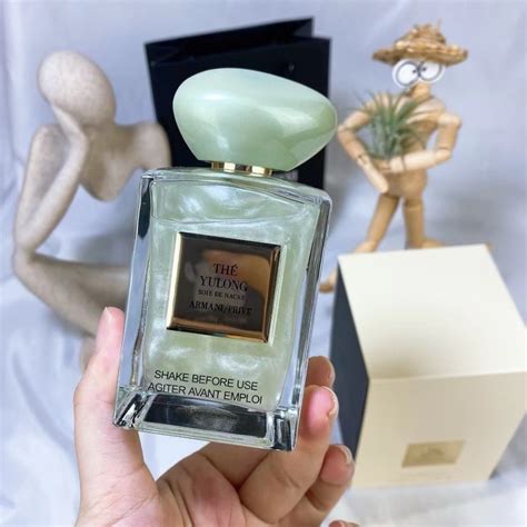 N C Hoa Unisex Giorgio Armani Prive The Yulong Soie De Nacre Edt Ml