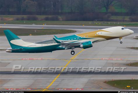 N760cc Private Embraer Lineage 1000 Erj 190 100 Ecj Photo By Yannic