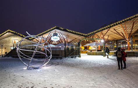 Koe Pohjois Tallinnan Joulutori Ja Noblessnerin Jouluiset Kohteet The