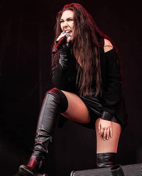 Rock And Metal Ladies En Instagram “elize Ryd Amaranthe 🔥🤘🎤