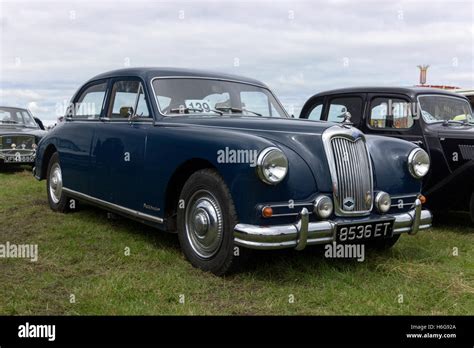 riley pathfinder  res stock photography  images alamy