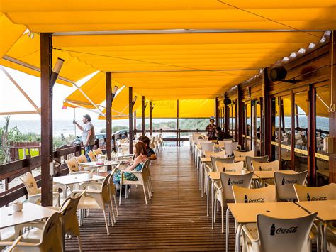 São estes os melhores restaurantes de praia perto de Lisboa