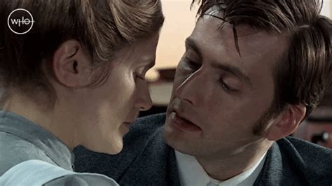 David Tennant Kiss Gifs Find Share On Giphy