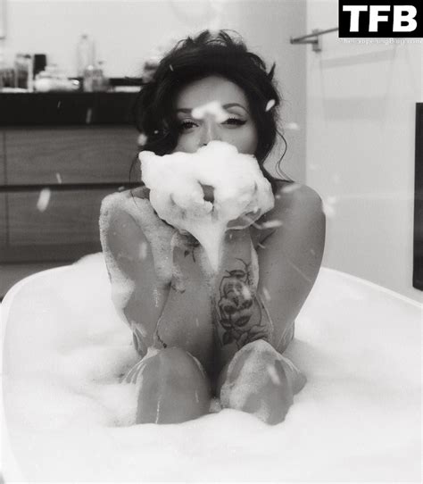 Jesy Nelson Poses Naked Photos Video TheFappening