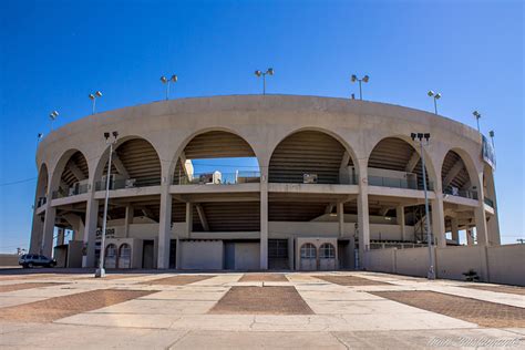 Plaza de Toros Calafia Mexicali (1) – Mexicali 686