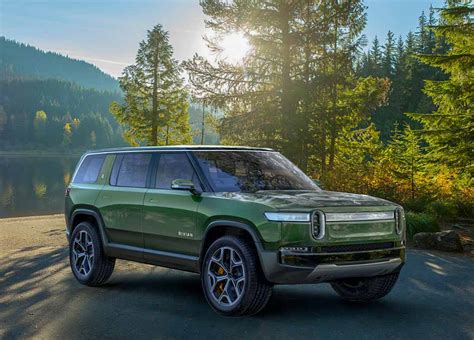 Rivian R1s Self Driving Electric Suv With 659 Km Range Unveiled