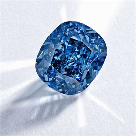 The Blue Moon is the world’s most expensive blue diamond | The ...