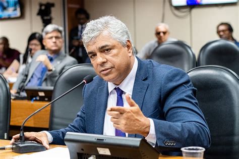 Robinho questiona cúpula da SSP sobre a falta de investimento em