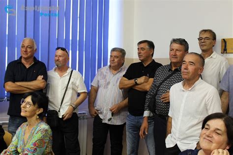 FOTO Smijeh zabava i suze radosnice obilježile 40 godišnjicu mature čapljinskih