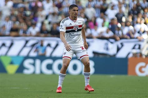 Pablo Maia foi titular em 43 jogos do São Paulo Gazeta Esportiva