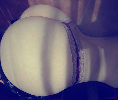 Showing Off In The Dim Morning Light Porn Pic