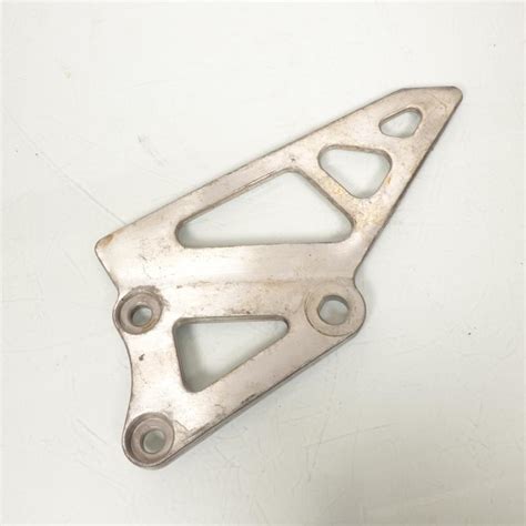 Platine Repose Pied Pilote Gauche Pour Suzuki Gsxr