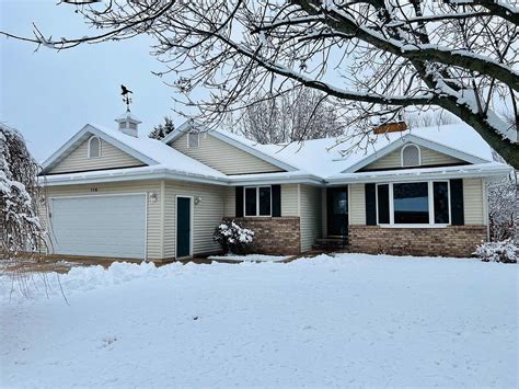 116 Crystal Springs Dr Hortonville Wi 54944 Zillow