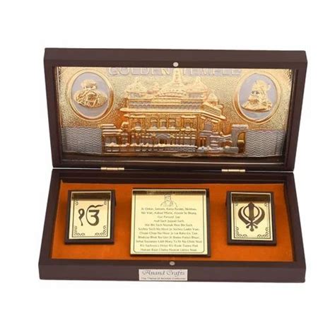 Golden Waheguru Charan Paduka Packaging Type Box 22 X 15 At ₹ 450