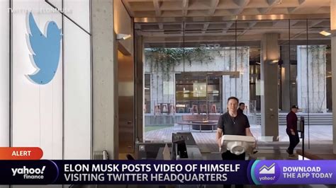 Elon Musk Tweets He Is At Twitters Headquarters