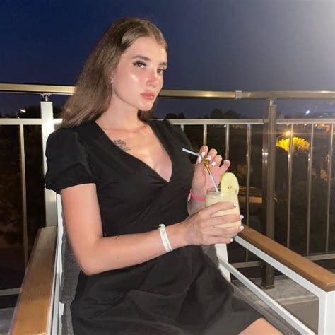 Basically I Want A Guy To Go Down And Eat My Pussy Dallas