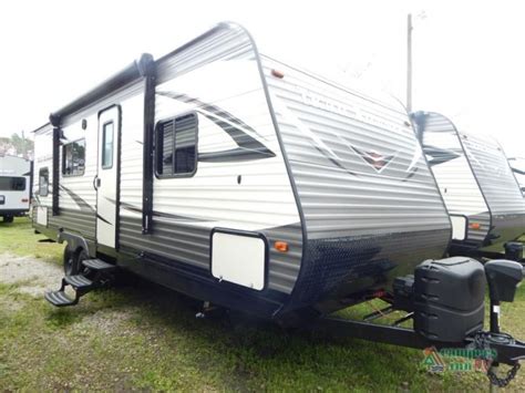 New Heartland Trail Runner Sle Travel Trailer At Campers Inn