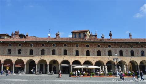 Cosa Vedere A Vigevano Un Giorno Nella Citt Ideale Tasting The World