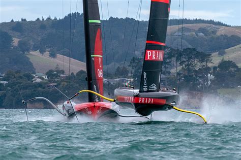 Americas Cup New Zealand And Italy Each Score A Win On First Day