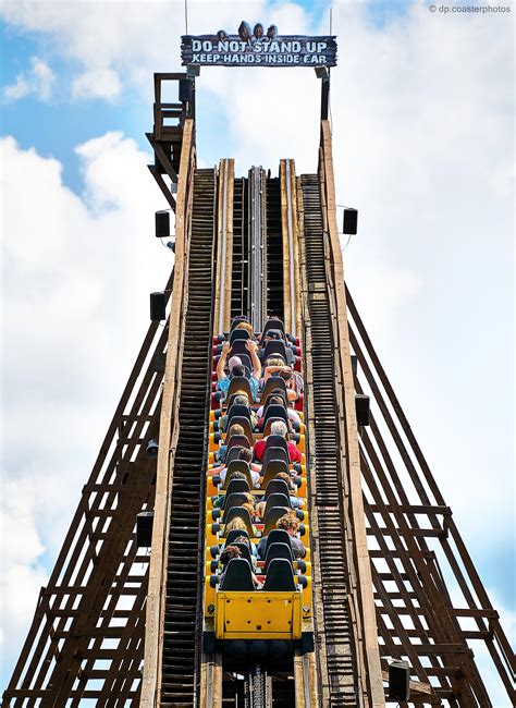 Happy National Roller Coaster Day! [The Beast @ Kings Island] : r/Ohio