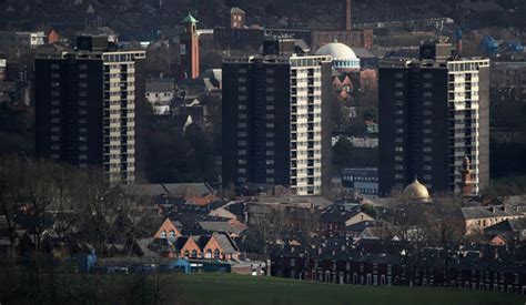 Asian Men Arrested Over Rochdale Sex Allegations Uk News Express