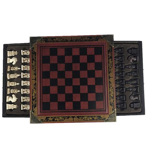 Classic Chess Set Wood Chess Board Chinese Retro Terracotta Warriors