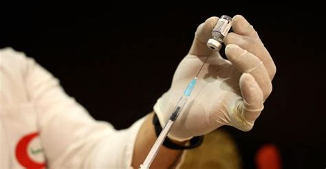 Coronavirus Ultime Notizie Pediatri Vaccini Anche Ai Enni Per