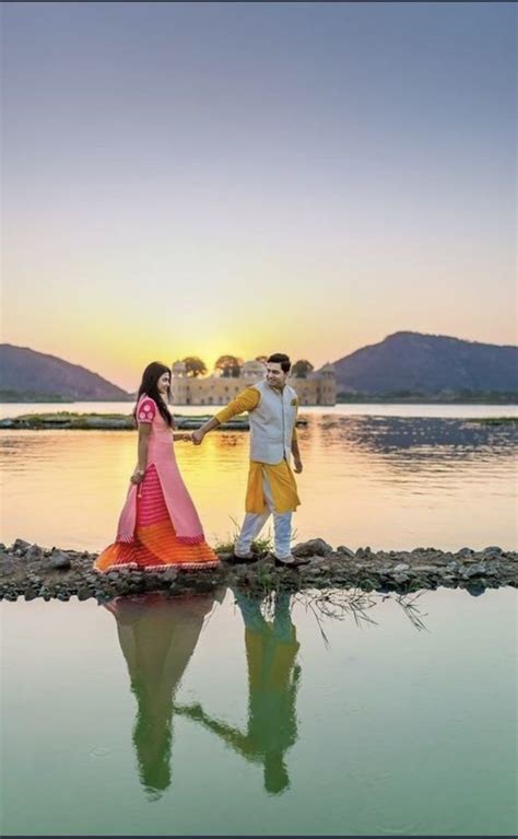 Pin By Vikas Jagadale On Quick Saves In Wedding Photoshoot Poses