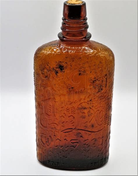 Vintage 1931 Prohibition Bourbon De Luxe Whiskey Bottle Embossed Pint Flask Ebay In 2022