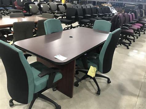 Used Office Conference Tables : Used Conference Tables at Furniture Finders