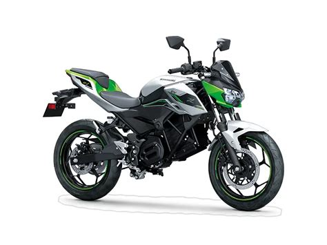 Kawasaki Z E 1 Argent Brillant Métallisé Vert Lime Mat Métallisé Ébène 2024 En Vente à