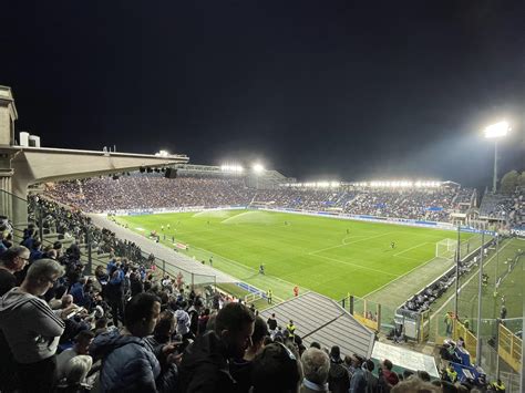 Gewiss Stadium, Bergamo : r/stadiumporn