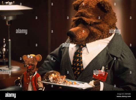 MUPPETS FROM SPACE, Rizzo the Rat, Bobo the Bear, 1999. © Columbia ...