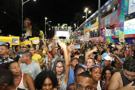 Carnaval da Bahia uma amalgama de ritmos afros e trios elétricos