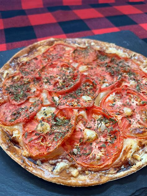 Tarte Fine Aux Tomates Et Au Gruy Re Boutique Rabli Re Maurice Jeannotte