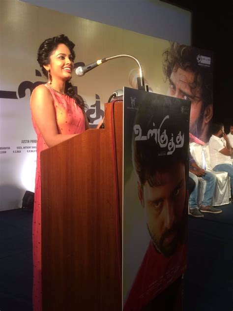 Attakathi Dinesh, Nandita Swetha at Ulkuthu Audio Launch - Photos ...