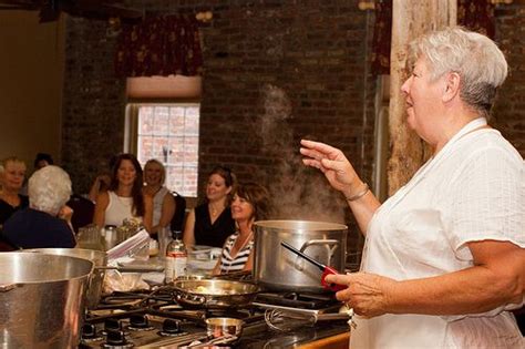 New Orleans School Of Cooking Demonstration Class Cooking Classes