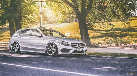 Mercedes Benz Stance