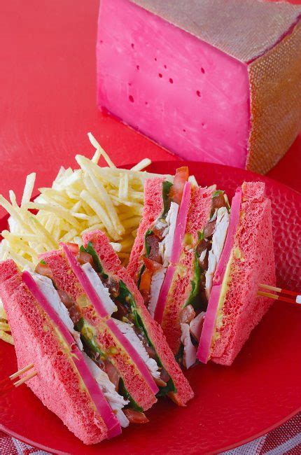 The Pink Queen Cheese Club Sandwich Fromi