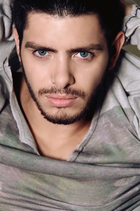 ENSAIOS GAY DE FAMOSOS FORTOES MUSCULOSOS ATIVOS E PASSIVOS LGBT FOTOS VIDEOS NÚ