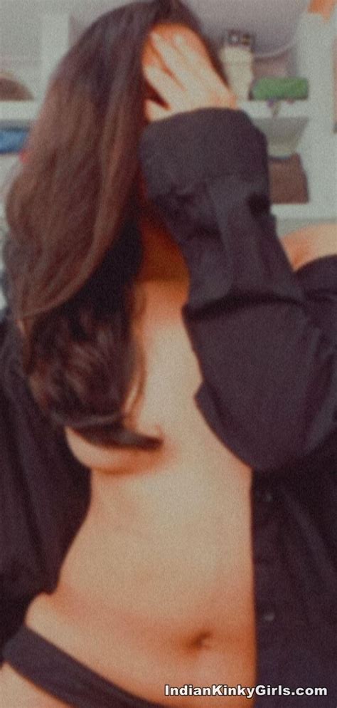 Beautiful Bengaluru College Girl Nude Selfies Leaked Indian Nude Girls