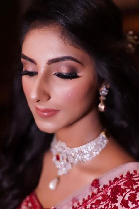 Pin By Deepa Lawande On Sangeet Bridal Makeup Artist Bridal Makeup