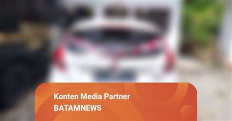 Jaksa Sita Mobil Eks Direktur Pdam Tirta Mulia Karimun Kumparan