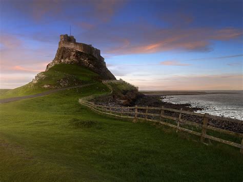 Holy Island Of Lindisfarne Walk Visit A Th C Castle